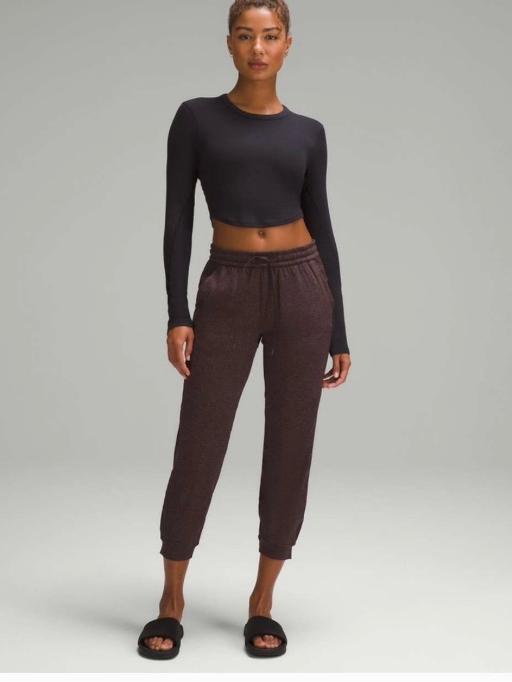 Lululemon Joggers 7/8 soft jersey classic fit size 10